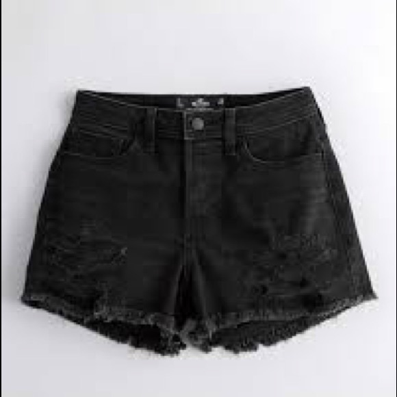 Hollister Pants - Hollister high rise black shorts 28